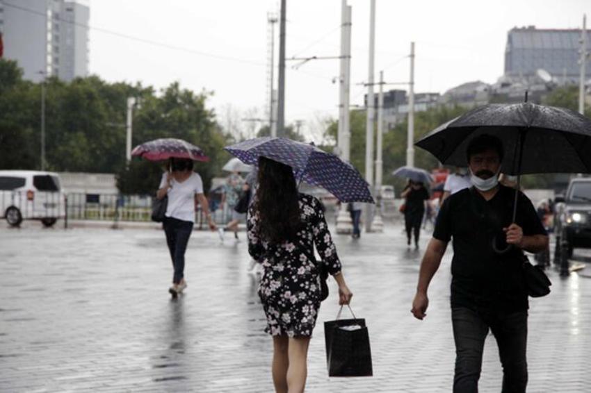 Meteoroloji son dakika olarak duyurdu! Alarm verildi, kuvvetli geliyor, saatler...