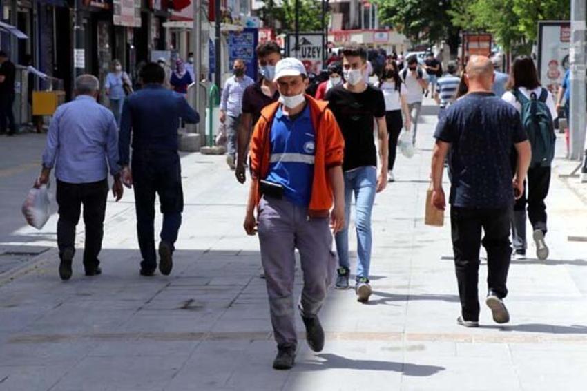 İl il vaka sayıları belli oldu! Kırmızıya döndü! İstanbul, Ankara, İzmir...