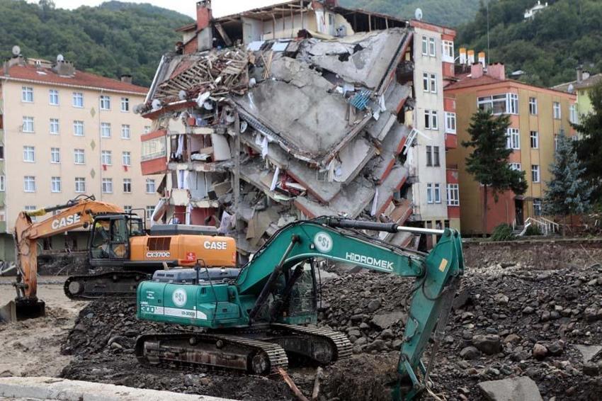 Mucize kurtuluş! Selin vurduğu Kastamonu'nun Bozkurt ilçesinde son dakika gelişmesi