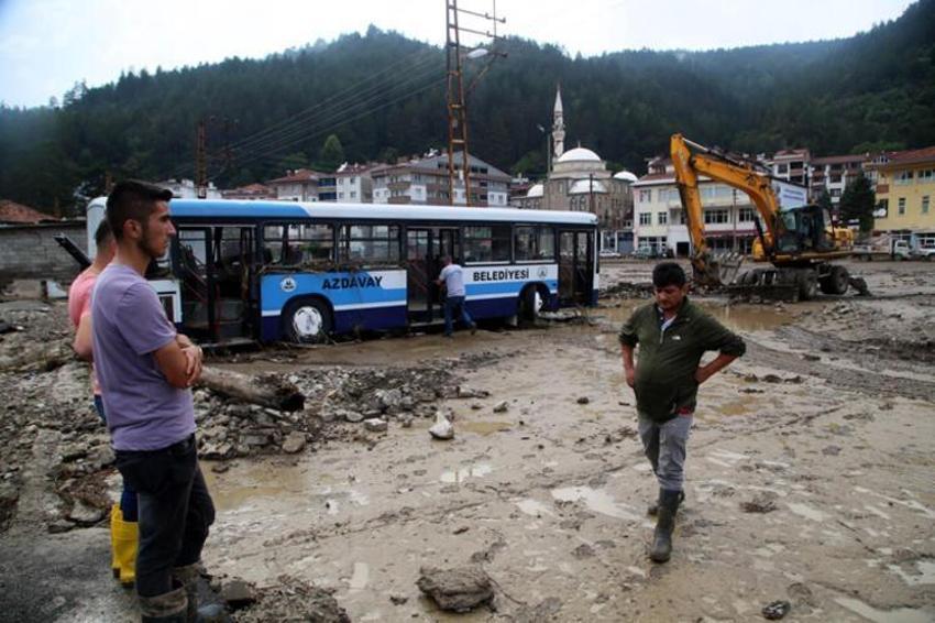 Mucize kurtuluş! Selin vurduğu Kastamonu'nun Bozkurt ilçesinde son dakika gelişmesi