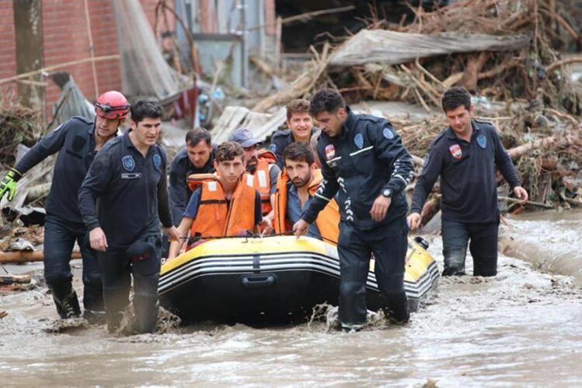 Mucize kurtuluş! Selin vurduğu Kastamonu'nun Bozkurt ilçesinde son dakika gelişmesi