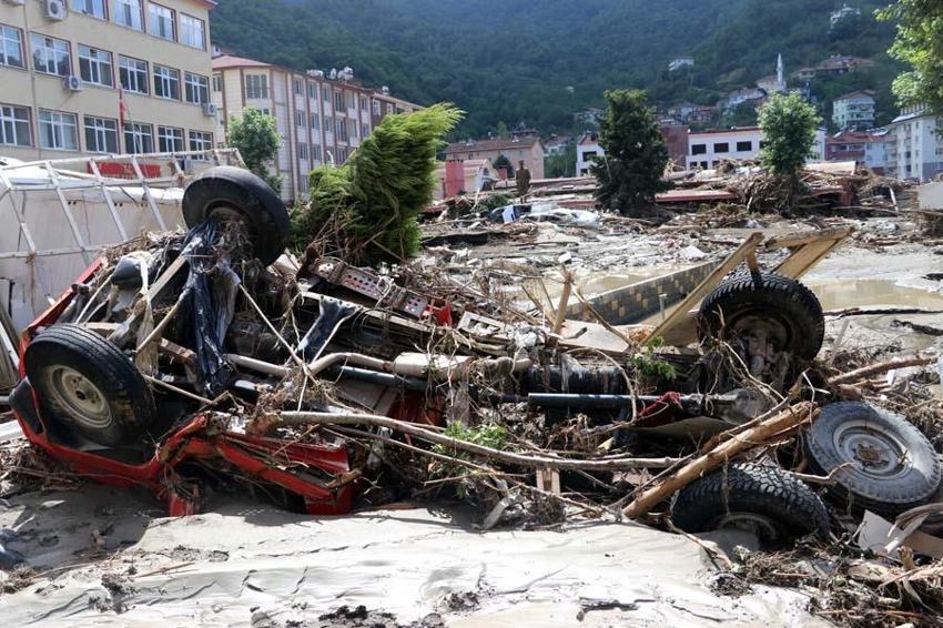 Mucize kurtuluş! Selin vurduğu Kastamonu'nun Bozkurt ilçesinde son dakika gelişmesi