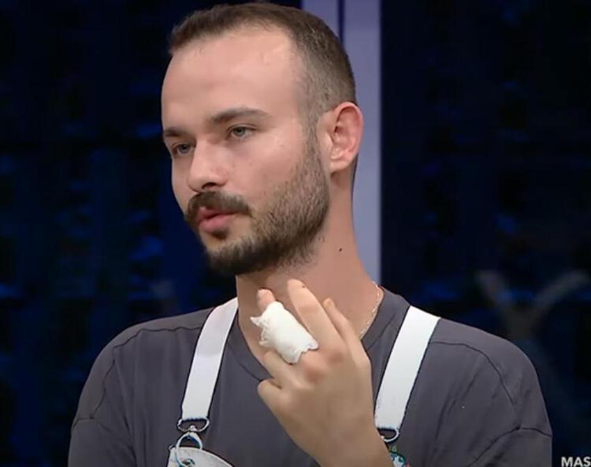 MasterChef'te geceye damga vuran talihsizlik! Tabağa sıçradı...