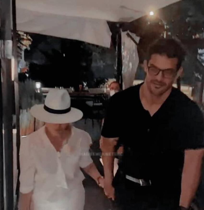 Hadise, Mehmet Dinçerler'e sevgisini haykırdı!