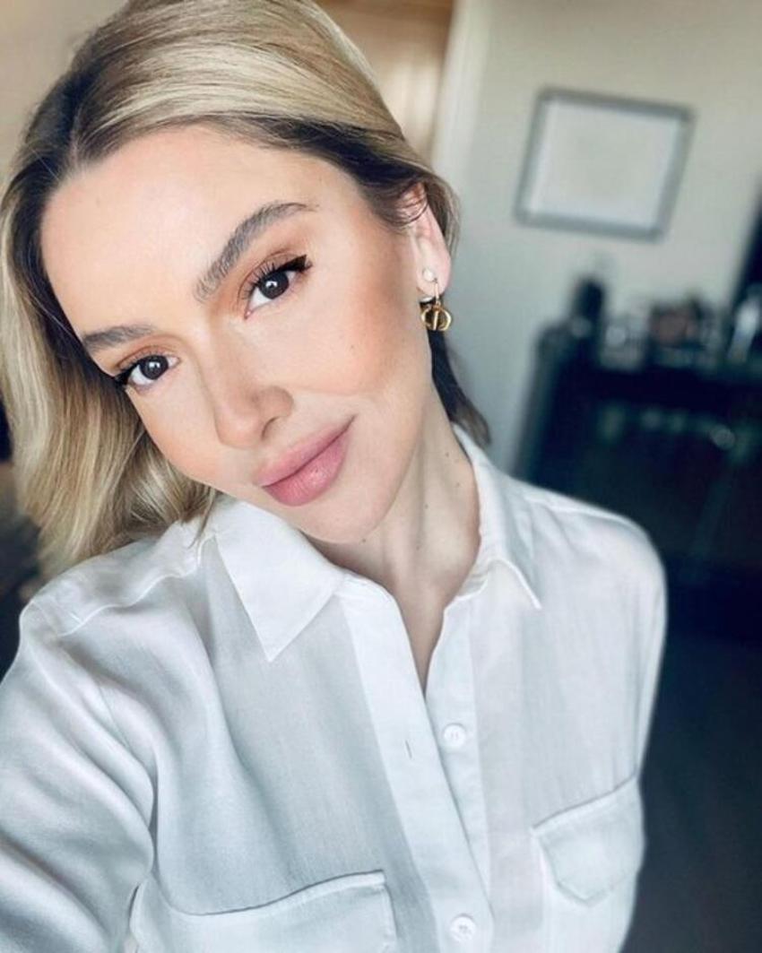 Hadise, Mehmet Dinçerler'e sevgisini haykırdı!