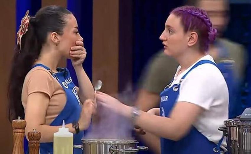 MasterChef'te şaşırtan durum! Mehmet Şef tencereyi aldı!