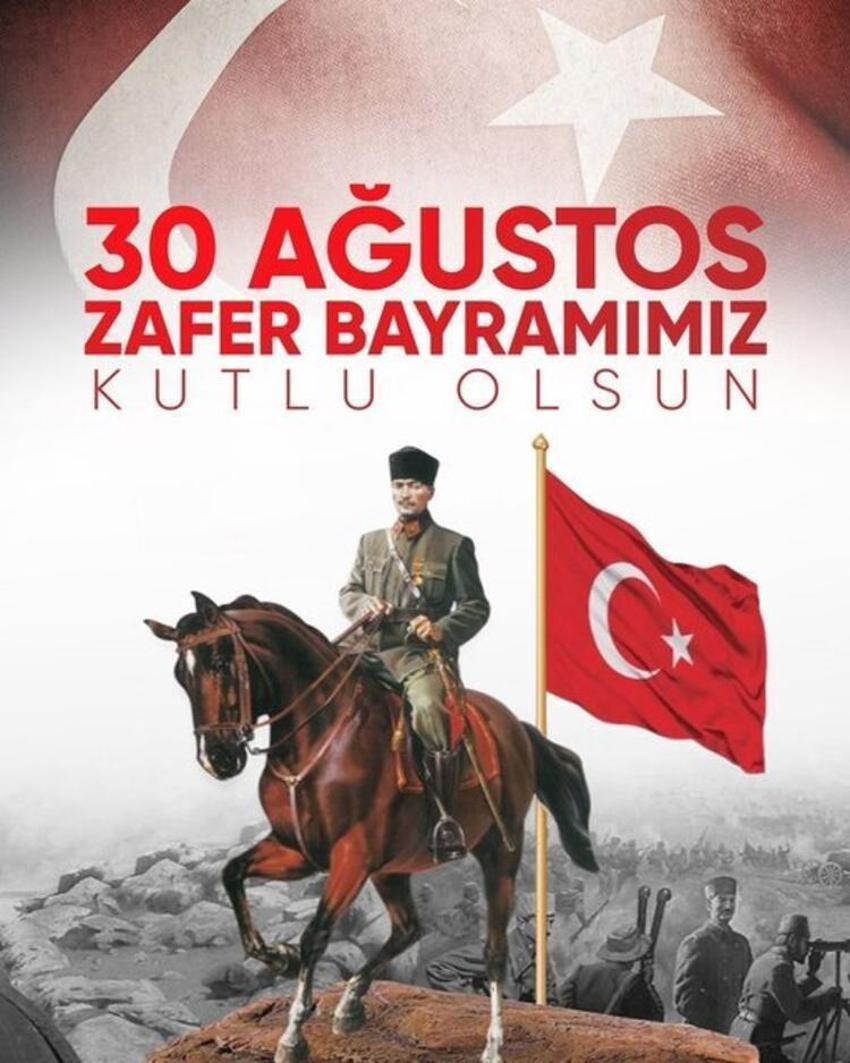 Ünlü isimlerden 30 Ağustos Zafer Bayramı paylaşımları