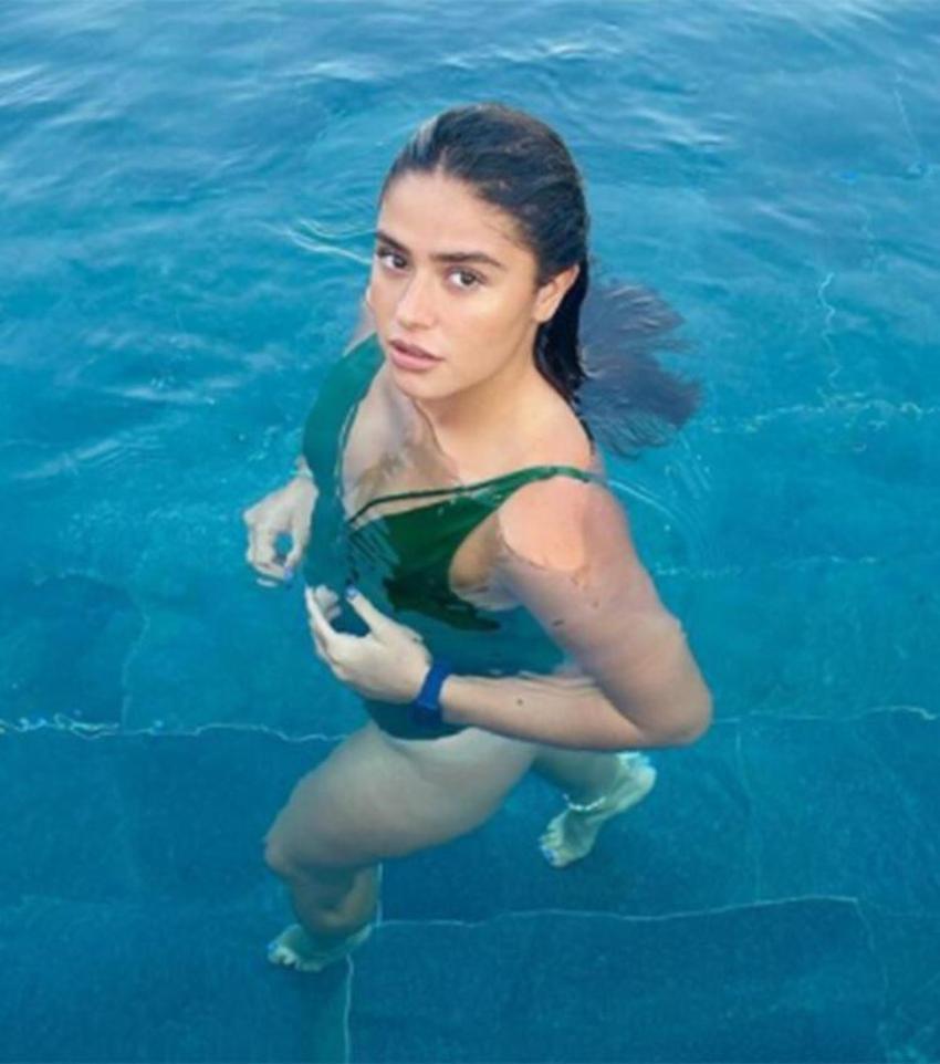 Ayşe Yüksel'den magazin gündemini sarsan açıklama! Survivor'da kim öpüştü?