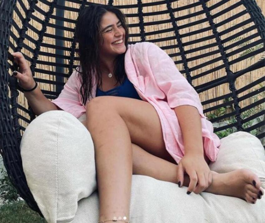 Ayşe Yüksel'den magazin gündemini sarsan açıklama! Survivor'da kim öpüştü?