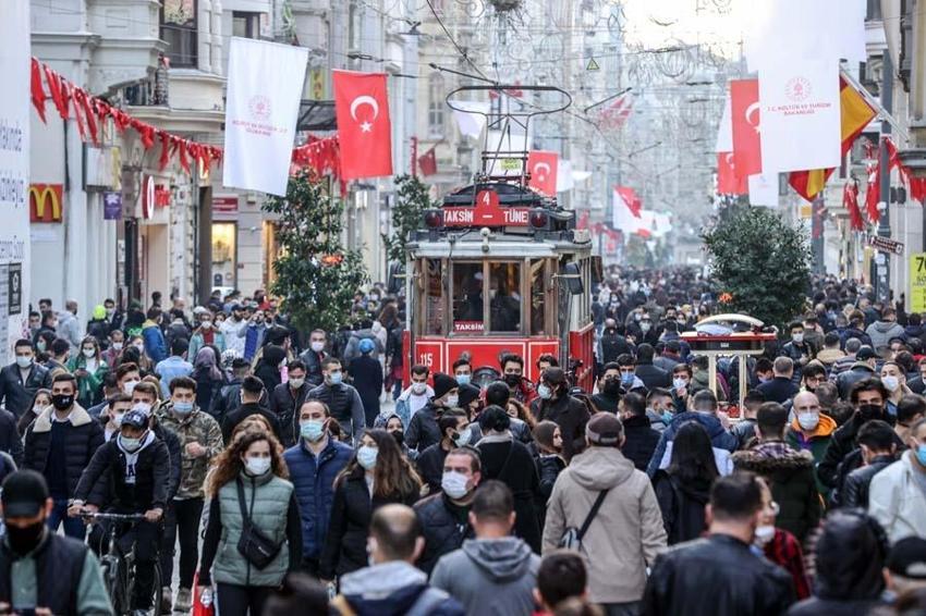Hafta içi hafta sonu her gün uygulanacak yasak! Ve başladı! Son dakika gelişmesi, otobüs, uçak, kafe, restoran, okul, iş yeri hepsini kapsıyor...
