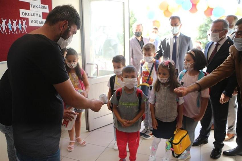 Milli Eğitim Bakanlığı (MEB) resmen duyurdu! 81 ilde flaş değişiklik kararı, 18 milyon öğrenci...