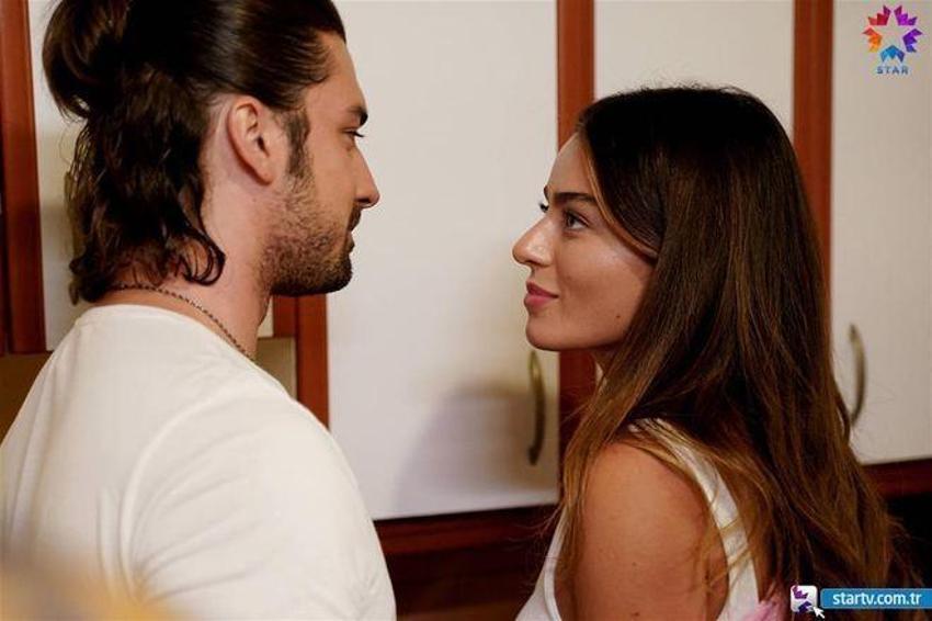 Alp Navruz ve Ayça Ayşin Turan'ın set aşkı gerçek oldu!