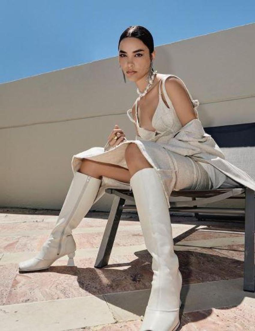 Demet Özdemir'in ardından Hazal Filiz Küçükköse de giydi!