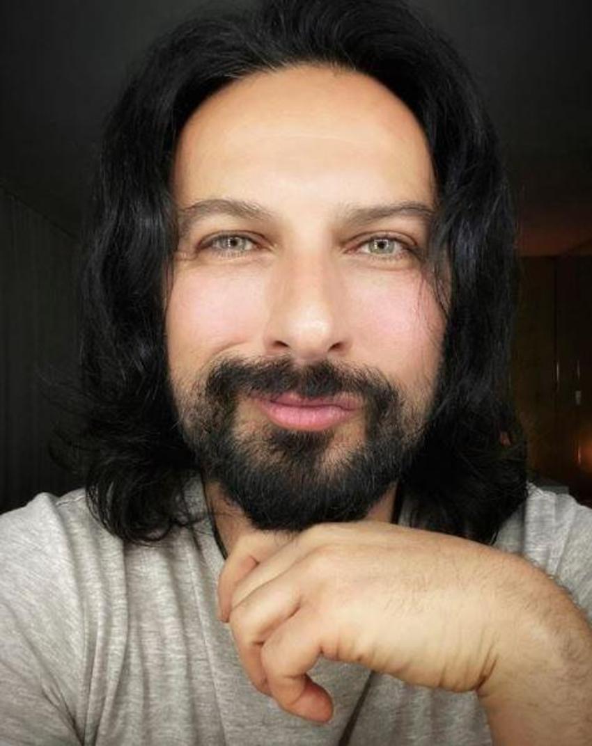 Tarkan’dan 'yarı çıplak fotoğraf' itirafı!