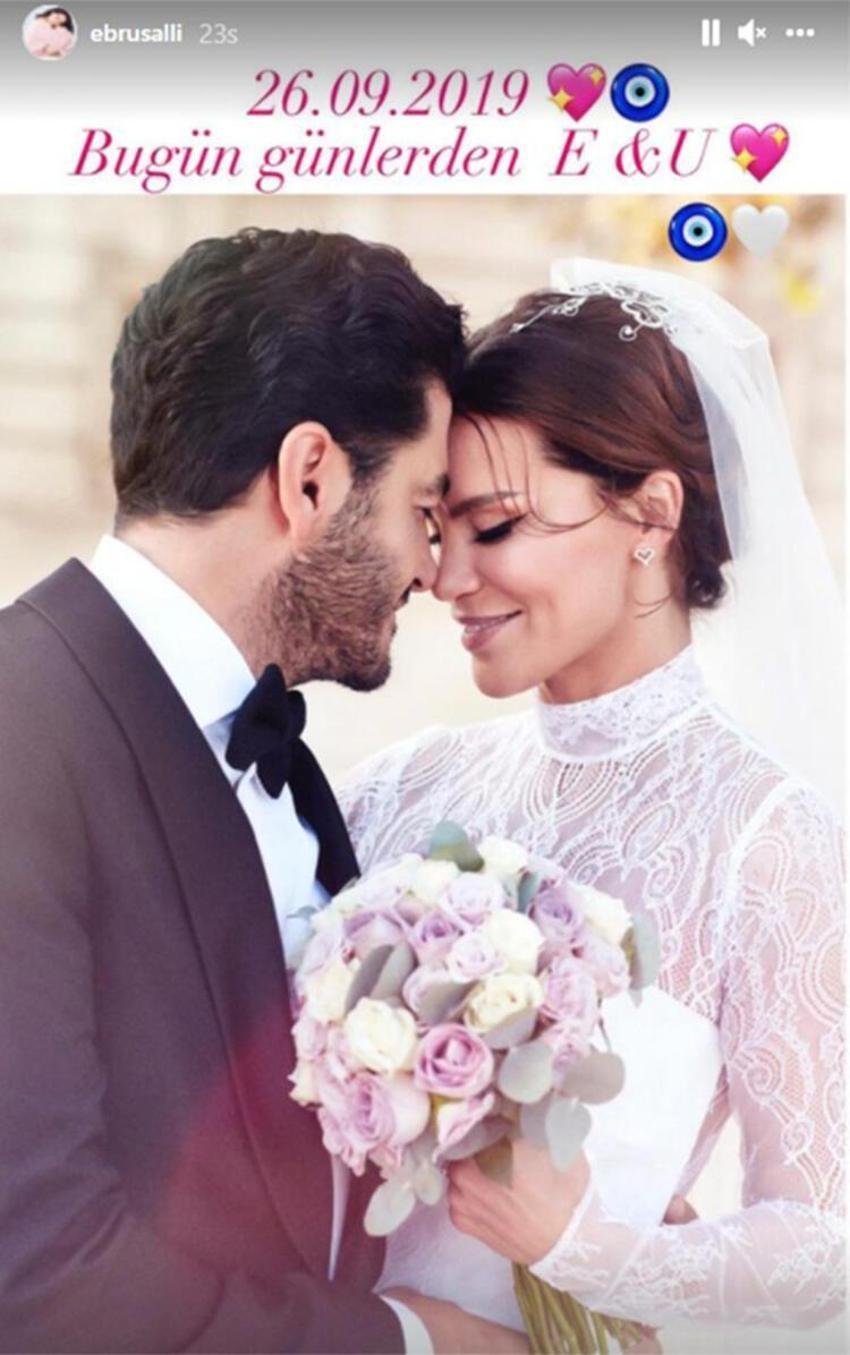 Ebru Şallı ve Uğur Akkuş aşka geldi! Paris'te...