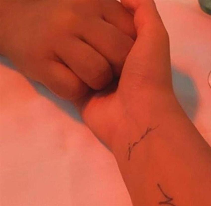 Chrissy Teigen: Hayal edebileceğim en büyük acıyı verdim