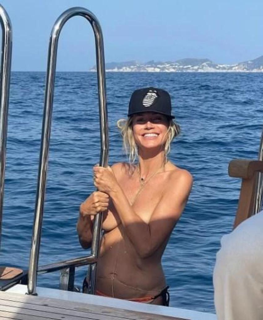 'Yatakta çılgınım' demişti, Heidi Klum bikinili pozuyla yakıp geçti!