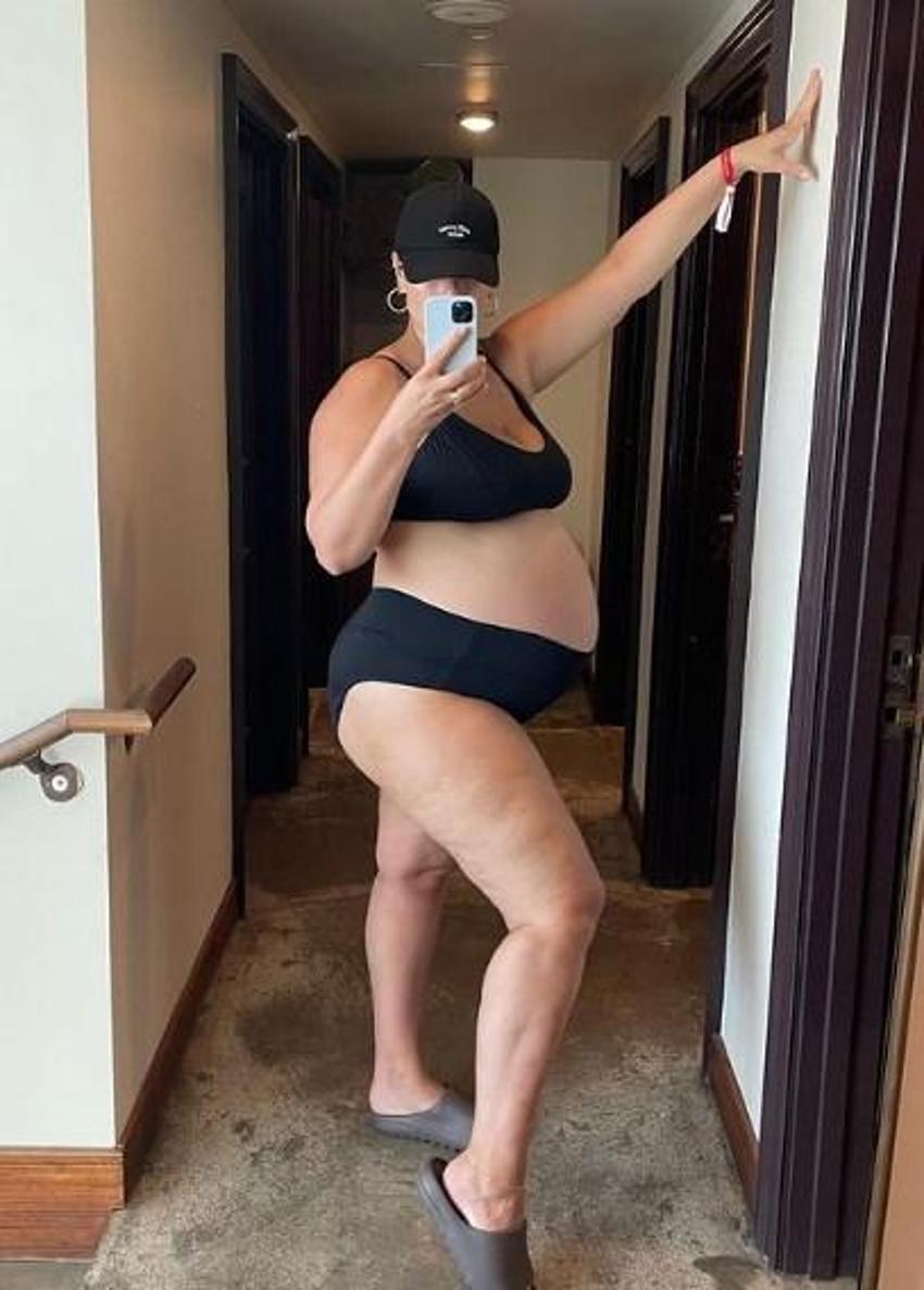 Ashley Graham'dan olay paylaşım! 'Koşarken göğüslerim yüzüme çarpmıyor'