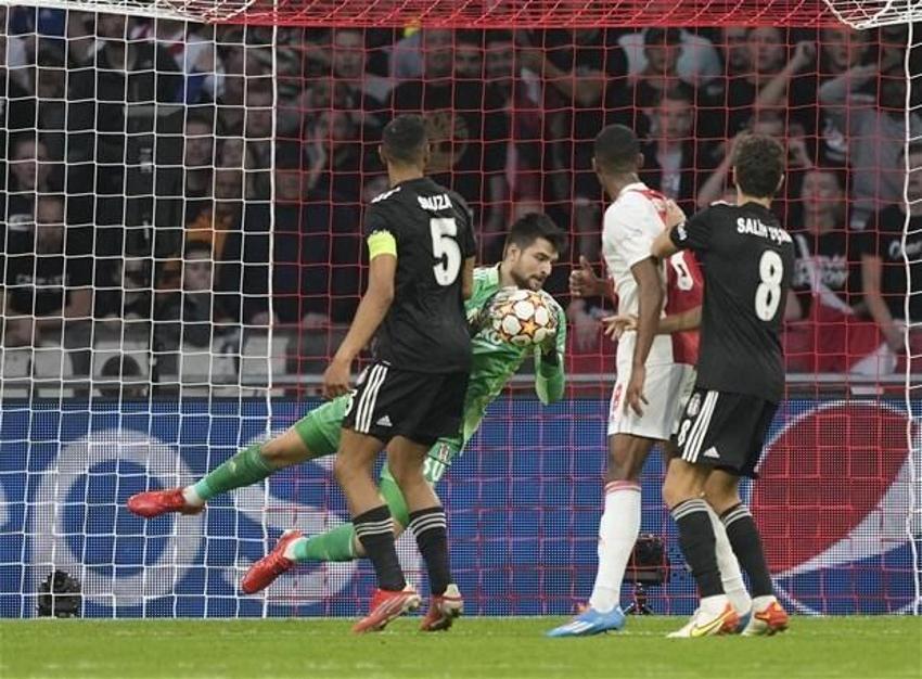 Ajax-Beşiktaş maçından sonra adeta çıldırdı, TFF'yi göreve çağırdı! 'Köküne kıran mı girdi?'