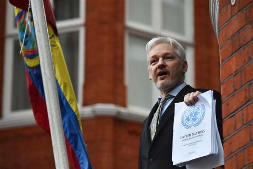CIA'in skandal planı deşifre oldu! Rusya'nın Assange'ı kaçırmasına karşı Londra'da sokaklarında çatışma...