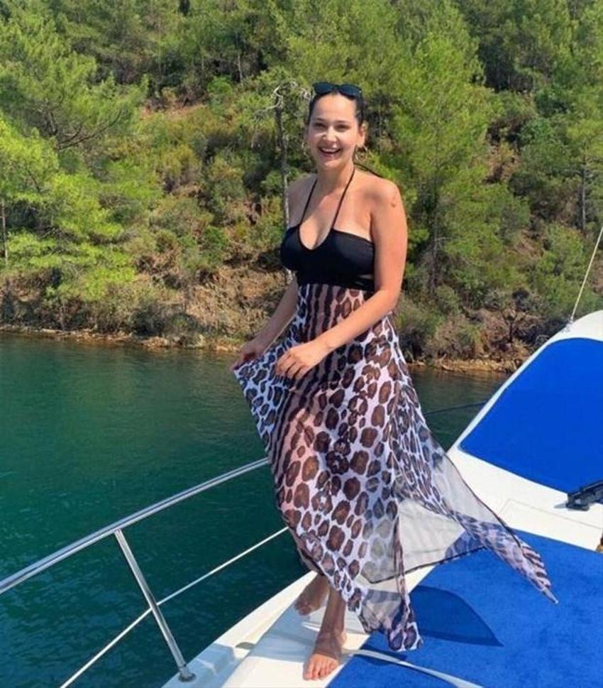 Gülsim Ali İlhan'ın annesini gören inanamıyor! 'Ablanız gibi'