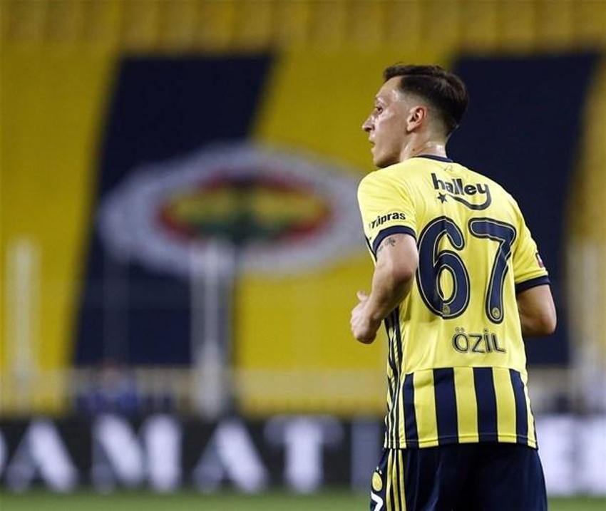 Ali Koç'a 'Mutlaka alınsın' demişti! Vitor Pereira'nın prensine Mehmet Demirkol'dan olay sözler! 'Vasatın altında'
