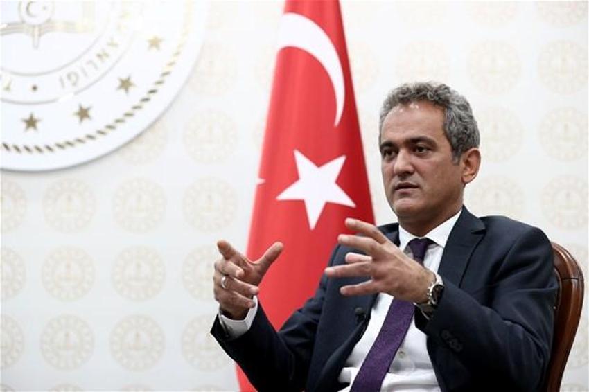 MEB harekete geçti  ve yeni kararı Bakan Özer duyurdu!  Hafta sonu eğitim...