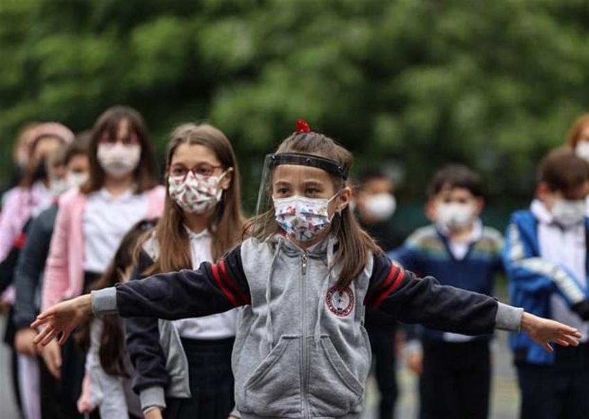 MEB harekete geçti  ve yeni kararı Bakan Özer duyurdu!  Hafta sonu eğitim...