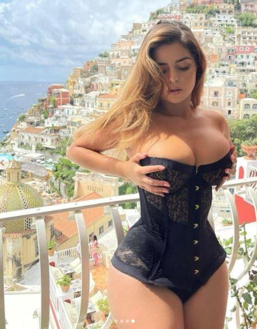 Demi Rose, İtalya pozlarıyla sosyal medyayı sallıyor!