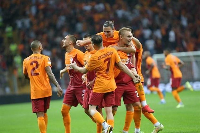 Strakosha kendi kalesine attı Galatasaray Lazio'yu devirip liderlik koltuğuna oturdu!