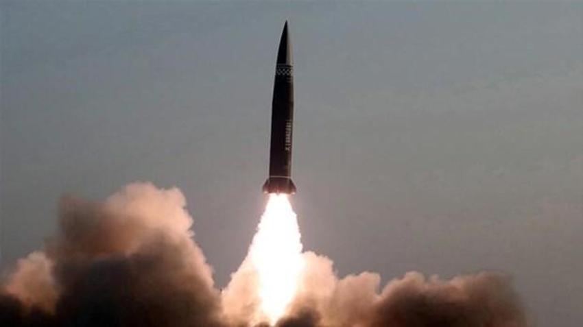 Dünya diken üstünde! Kuzey Kore yine yaptı! Füzeleri ateşledi