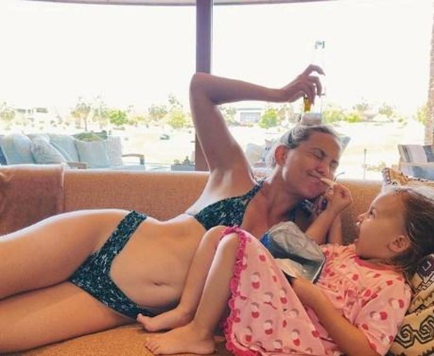 Kate Hudson'dan olay itiraf: Çıplak olmayı seviyorum
