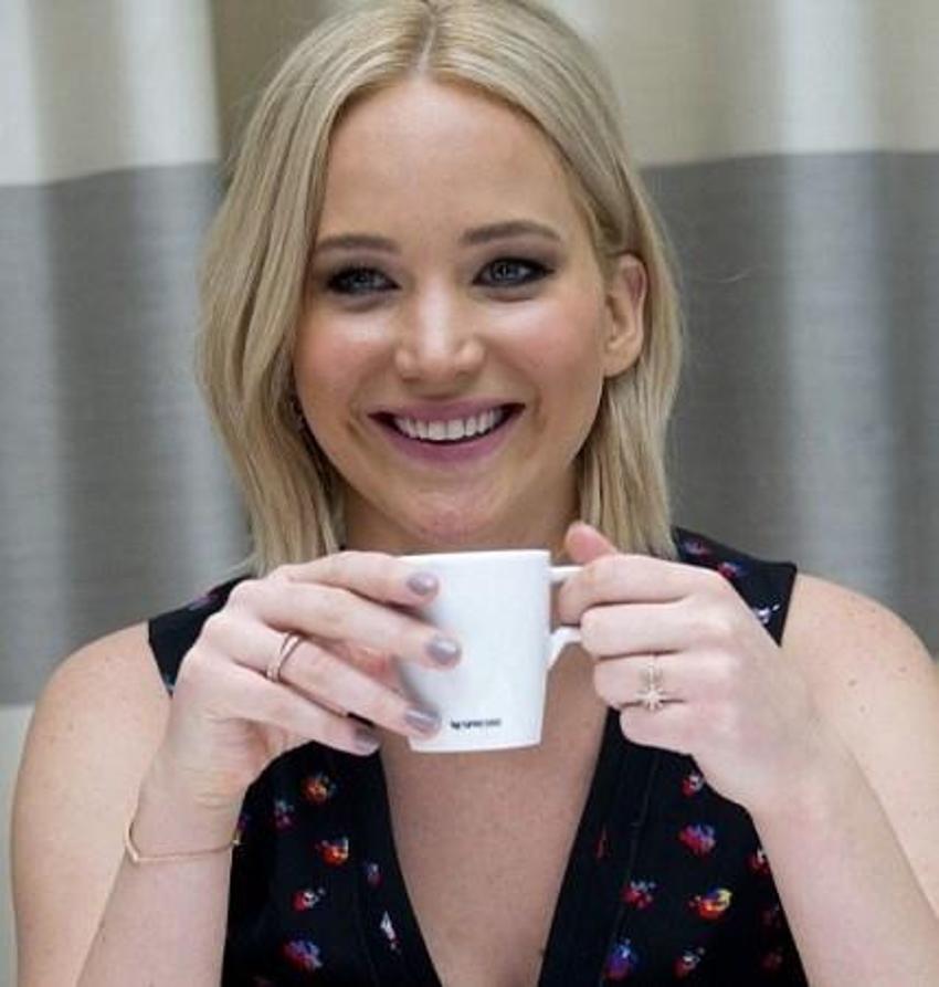 Jennifer Lawrence cinsellik itirafıyla şaşırttı! 'Uzun süredir...'