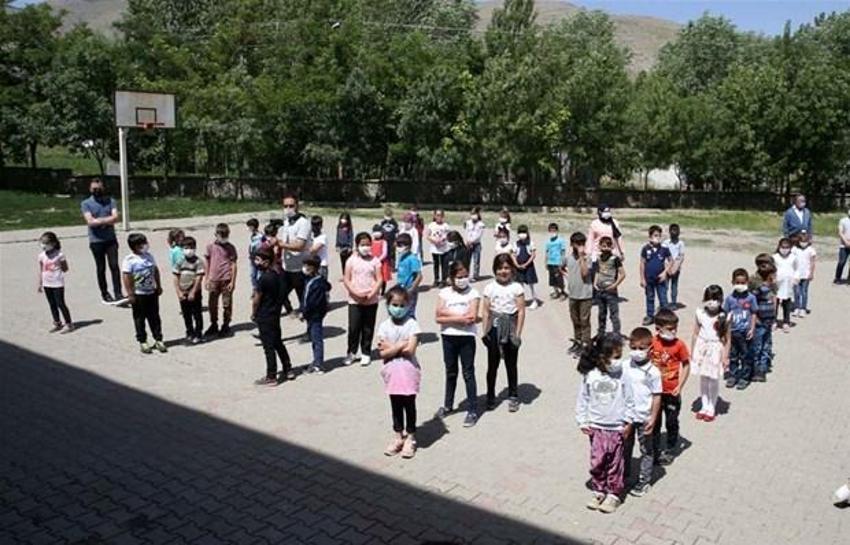 Milli Eğitim Bakanlığı'ndan (MEB) son dakika kararı! Resmen değişti, 1,2,3,4,5,6,7,8,9,10,11 ve 12. sınıflar...