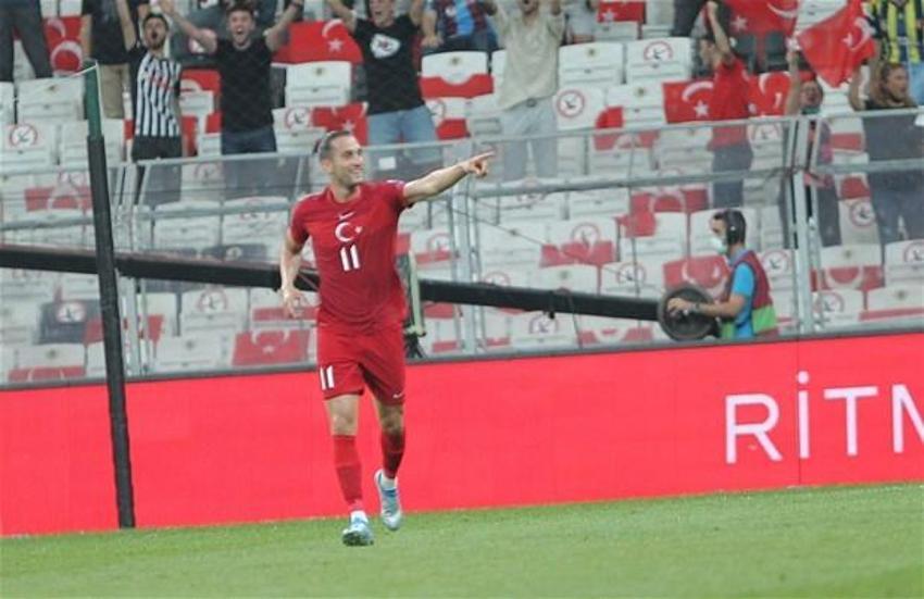 Türkiye - Karadağ maçında 90+7'de yıkıldık!  Altay'ın sesi televizyondan duyuldu, Şenol Güneş detayı...
