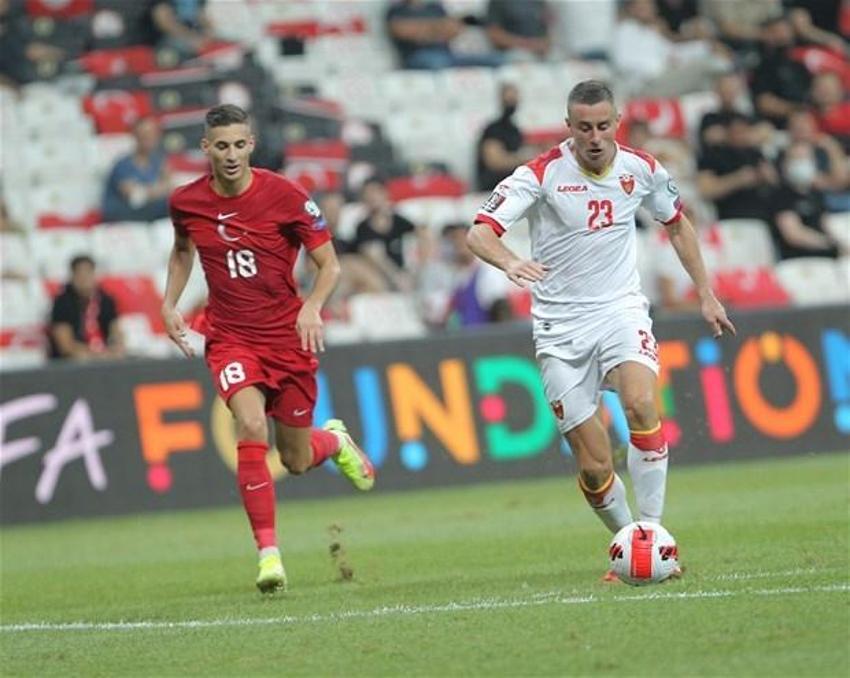 Türkiye - Karadağ maçında 90+7'de yıkıldık!  Altay'ın sesi televizyondan duyuldu, Şenol Güneş detayı...