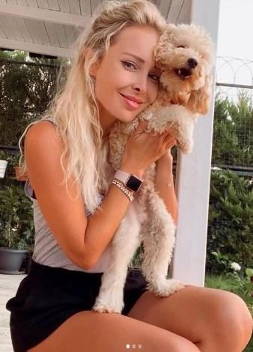 Ayşegül Yıldız yaza böyle veda etti!