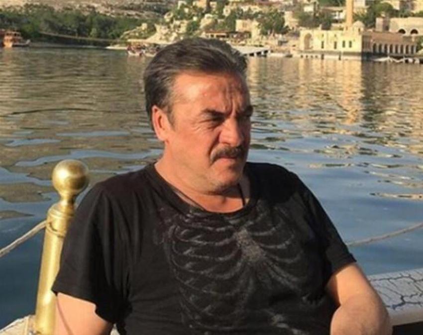 Sağlığına kavuşan Mesut Akusta kızıyla poz verdi!