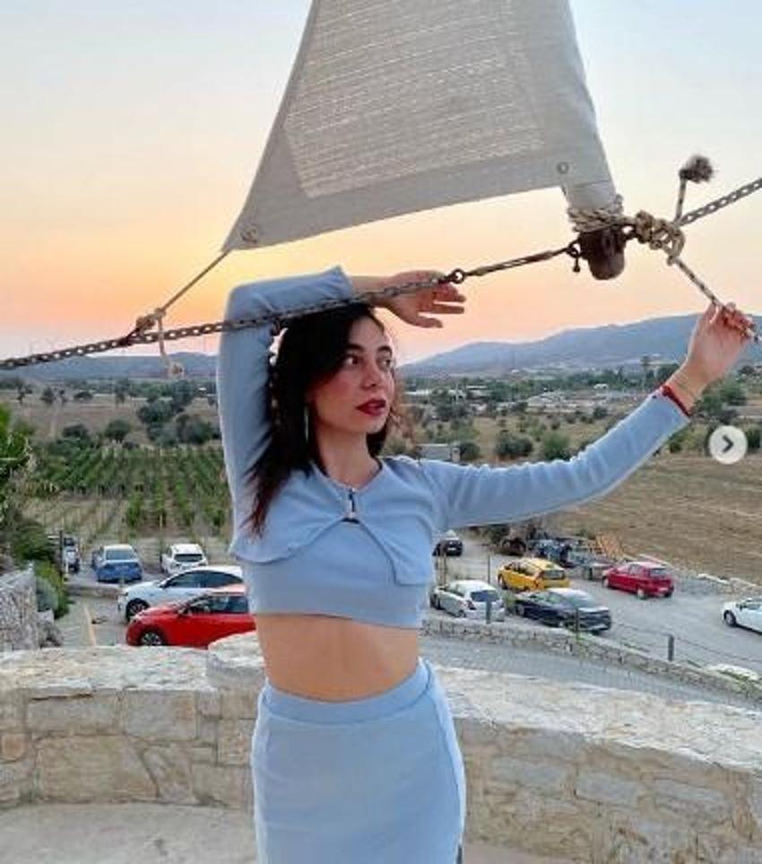 Alemin Kıralı'nın Oben’i Birsu Demir sosyal medyayı sallıyor!