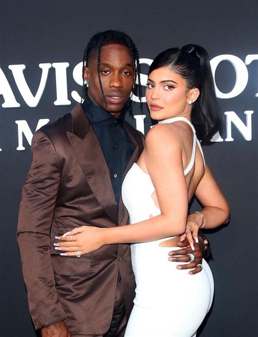 Kylie Jenner-Travis Scott çifti gündemden düşmüyor! İlişkileri...
