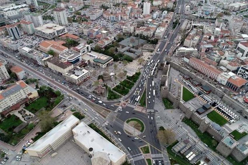 İl il koronavirüs vaka sayıları açıklandı! Bakan Koca paylaştı: Bu 10 şehirden birinde yaşıyorsanız...