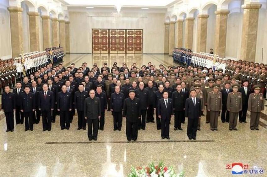 Kuzey Kore lideri Kim Jong-un'dan flaş adım! Ölümcül hastalık iddiası...