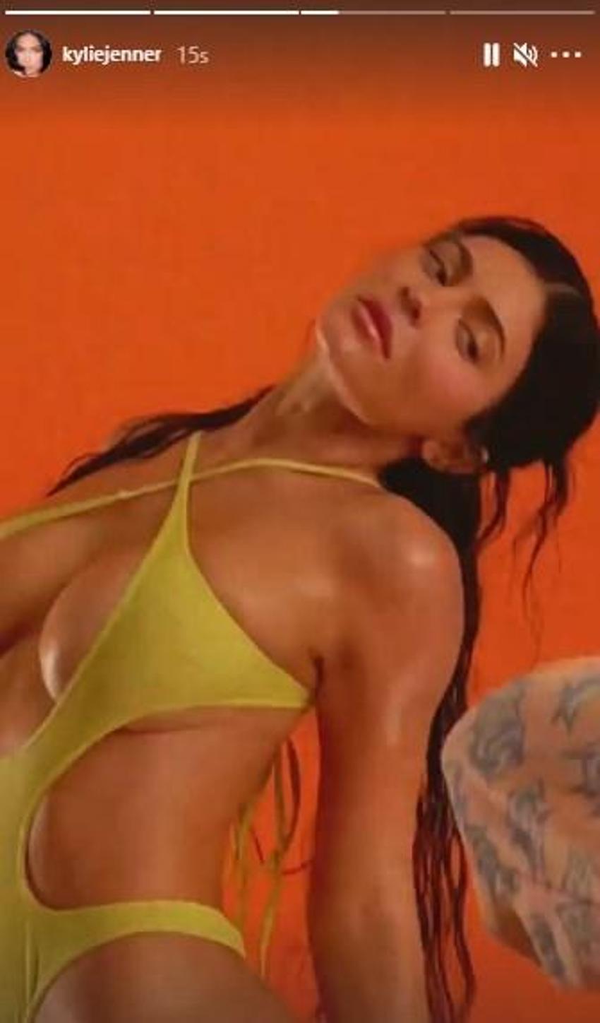 Kylie Jenner'ın hamile olduğu söyleniyordu! İddialı pozlar...
