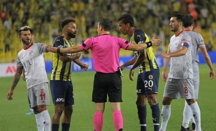 Fenerbahçe Antalyaspor maçından sonra Ali Koç ve Vitor Pereira'ya yaylım ateşi! 'Beklemeyin alın artık şunu...'