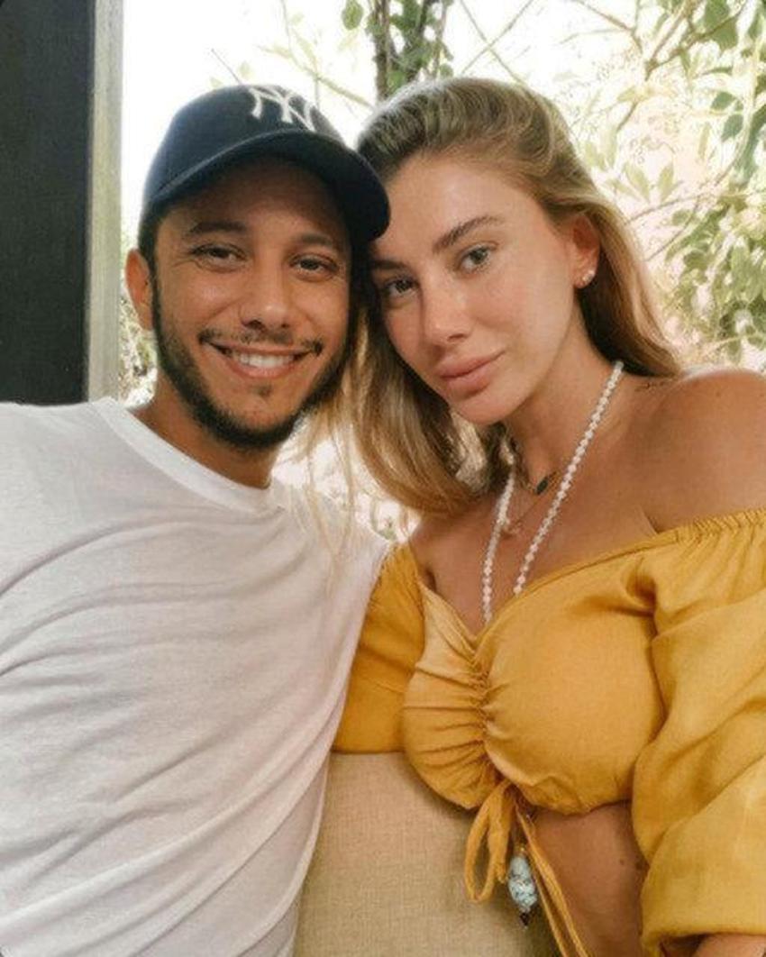 Şeyma Subaşı siyah bikinisiyle olay oldu!