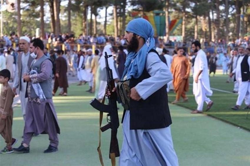 Afganistan'da dehşete düşüren son dakika gelişmesi! Taliban savaşçıları Amerikan askerleri üniformalarıyla...