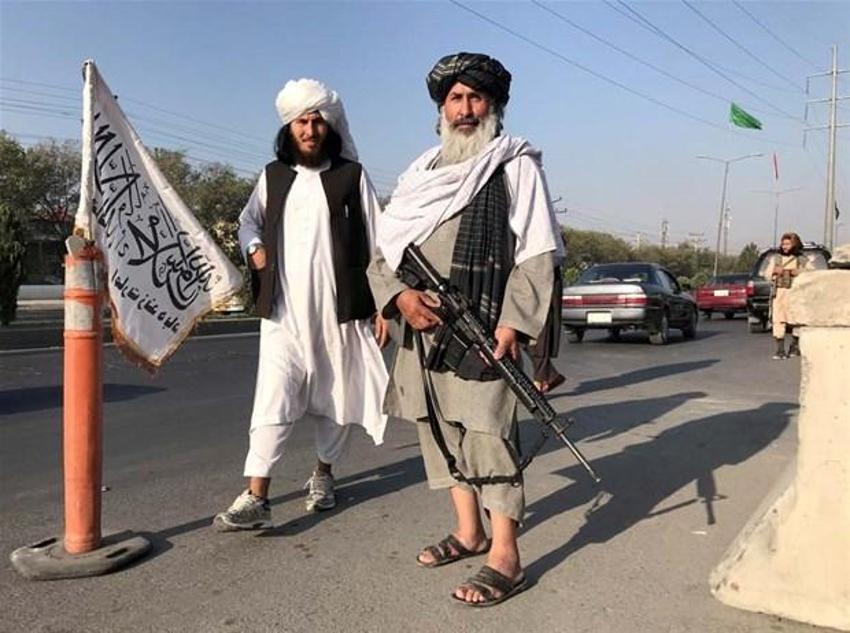 Afganistan'da dehşete düşüren son dakika gelişmesi! Taliban savaşçıları Amerikan askerleri üniformalarıyla...