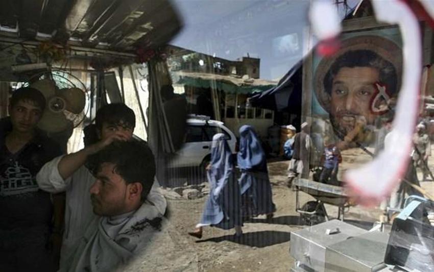 Afganistan'da dehşete düşüren son dakika gelişmesi! Taliban savaşçıları Amerikan askerleri üniformalarıyla...