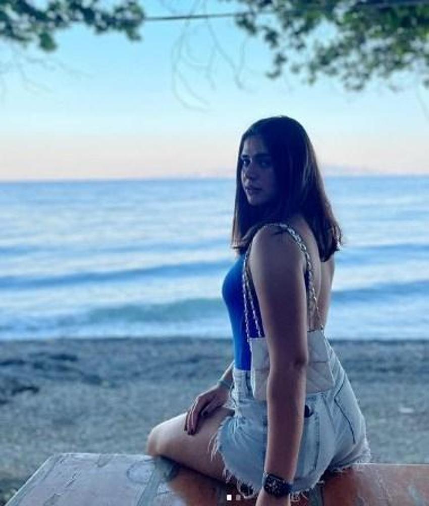 Survivor Ayşe tatil pozlarıyla Instagram'ı salladı! Yasin Obuz sessiz kalmadı...
