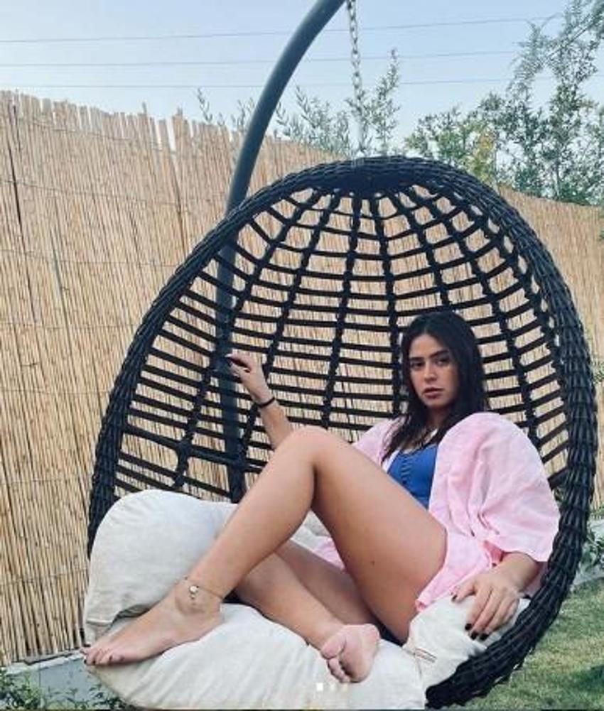 Survivor Ayşe tatil pozlarıyla Instagram'ı salladı! Yasin Obuz sessiz kalmadı...